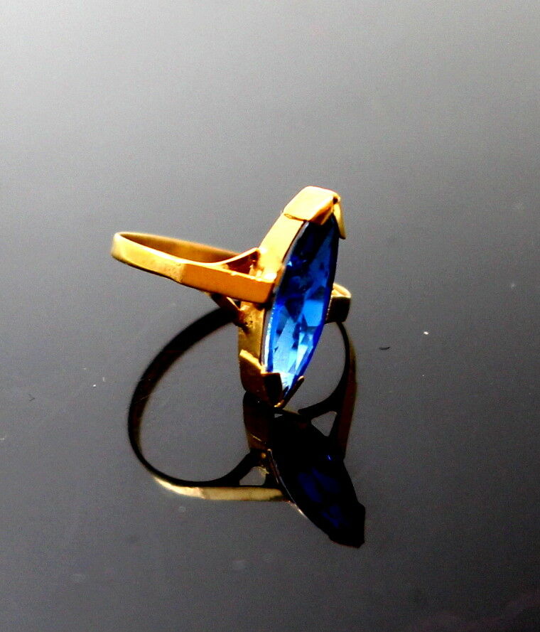 22k 22ct Solid Gold BEAUTIFUL BABY Ring Blue Stone SIZE 0.9 