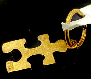 22k Pendant Solid Gold ELEGANT Simple Charm Puzzle Piece Design P2047 - Royal Dubai Jewellers