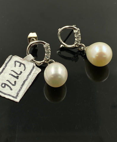 10k Solid Gold Ladies Designer White Gold Pearl Zircon Stud Earrings E7176 - Royal Dubai Jewellers