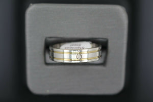 18k Solid Gold Elegant Ladies Modern Zirconia Shiny Finish Band Ring R9177m - Royal Dubai Jewellers