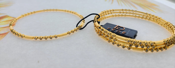 22k Solid Gold Elegant Minimalist Bangle with stones fdbg064 - Royal Dubai Jewellers