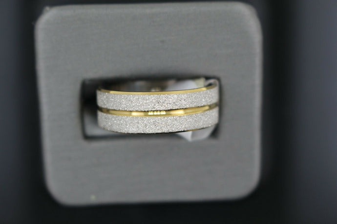 18k Solid Gold Elegant Ladies Modern Shiny Stone Finish Band Ring R9200m - Royal Dubai Jewellers