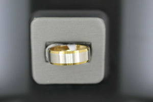 18k Solid Gold Elegant Ladies Modern Shiny Finish Band Ring R9082m - Royal Dubai Jewellers