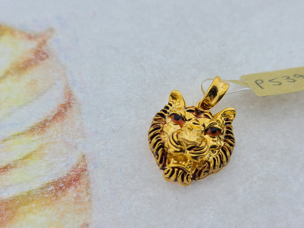 22K Solid Gold Tiger Face Pendant P5397 - Royal Dubai Jewellers