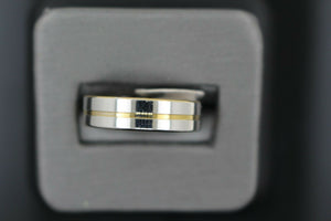 18k Solid Gold Elegant Ladies Modern Shiny Finish Band Ring R9227m - Royal Dubai Jewellers
