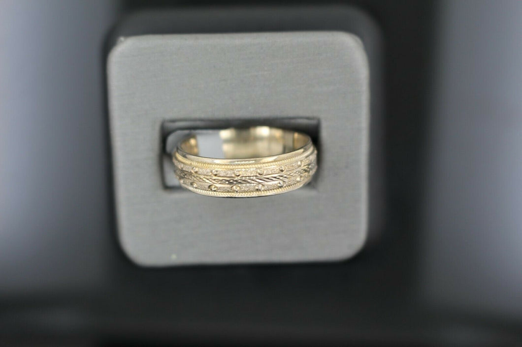 18k Solid Gold Elegant Ladies Modern Traditional Finish Band Ring R9062m - Royal Dubai Jewellers