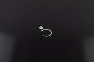 Authentic 18K White Gold Nose Pin Ring Stud Round-Cut-Diamond VS2 n79 - Royal Dubai Jewellers