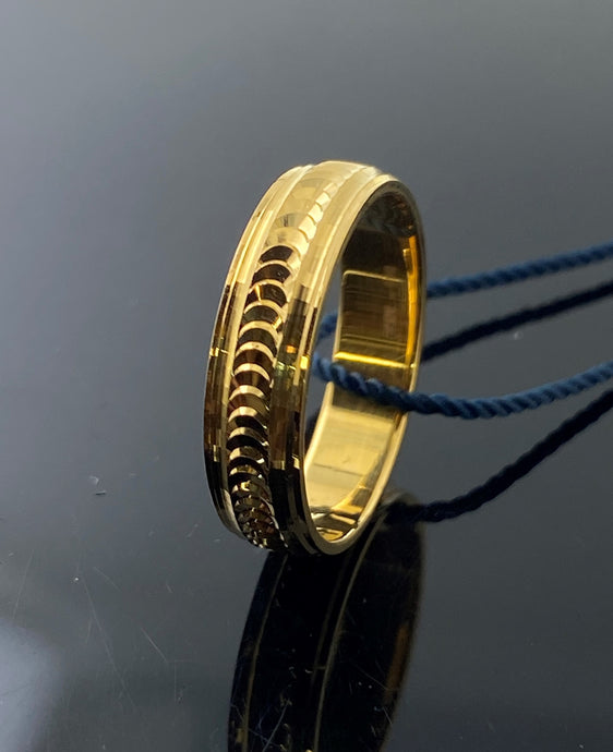 22k Solid Gold Elegant Diamond Cut Pattern Band 4601f - Royal Dubai Jewellers