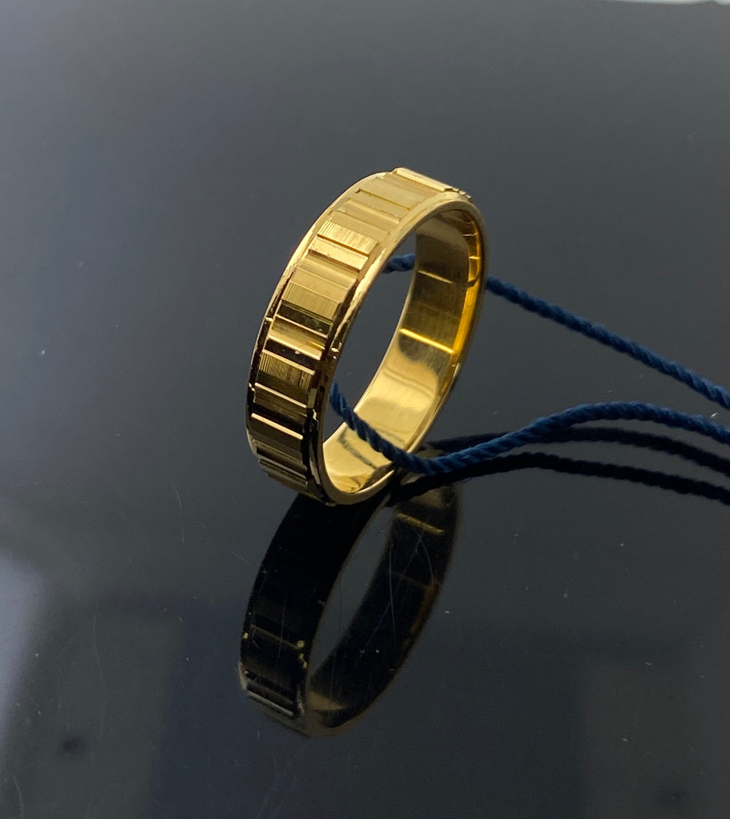 22k Solid Gold Elegant Ridge Pattern Band 4603f - Royal Dubai Jewellers