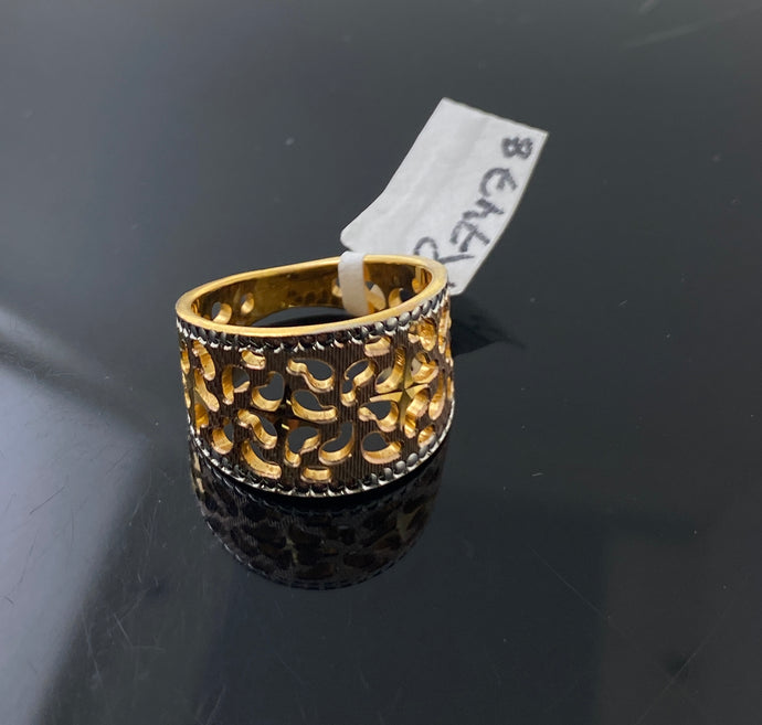 22k Solid Gold Posh Two Tone Floral Ring r7478f - Royal Dubai Jewellers