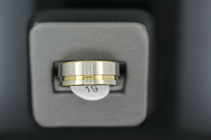 18k Solid Gold Elegant Ladies Modern Shiny Finish Band Ring R9107m - Royal Dubai Jewellers