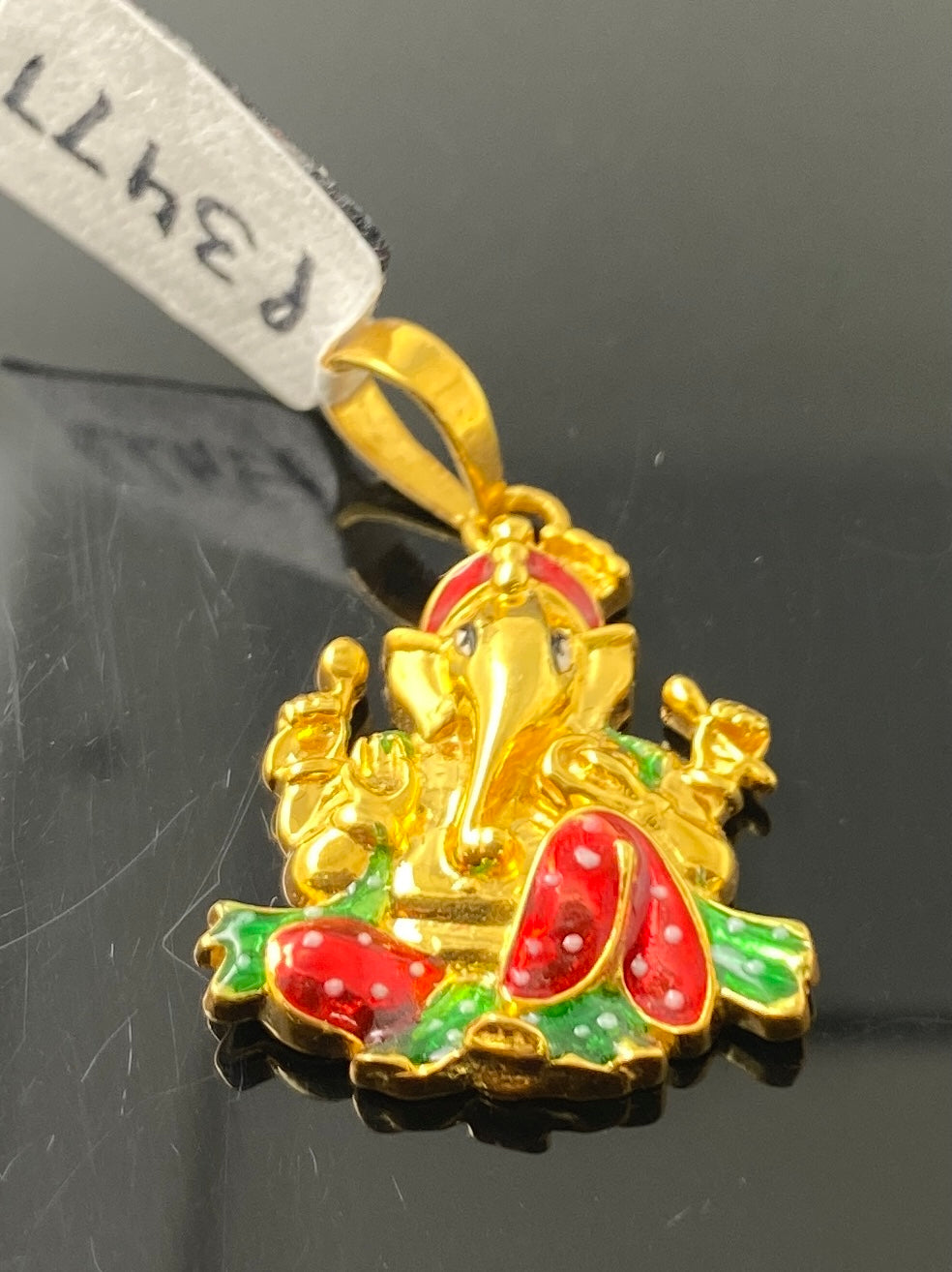 22k Solid Gold Simple Hindu Religious Ganesh Pendent p3477 - Royal Dubai Jewellers