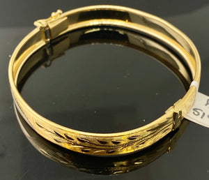 18k Bracelet Solid Gold Ladies Bangle Open Cuff Designer Handcrafted Design BR5196 - Royal Dubai Jewellers