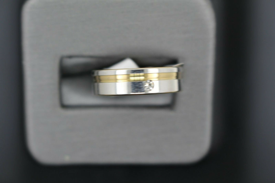 18k Solid Gold Elegant Ladies Modern Shiny Finish Band Ring R9167m - Royal Dubai Jewellers