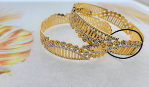 22k Solid Gold Elegant Two Tone Geometric Bangle fdbg075 - Royal Dubai Jewellers