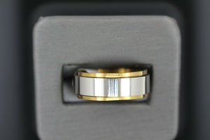 18k Solid Gold Elegant Ladies Modern Shiny Finish Band Ring R9018m - Royal Dubai Jewellers
