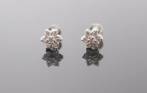 Authentic 18K White Gold Charm Earring Stud Diamond VS2 n202 - Royal Dubai Jewellers