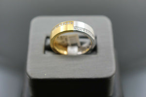 18k Solid Gold Elegant Ladies Modern Zirconia Shiny Finish Band Ring R9476m - Royal Dubai Jewellers