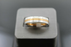 18k Solid Gold Elegant Ladies Modern Shiny Finish Band Ring R9435m - Royal Dubai Jewellers
