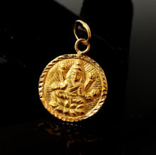 22k Solid Gold Lakshmi lakṣmi hindu Mahalakshmi goddess pendant charm p1056 ns - Royal Dubai Jewellers