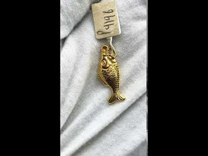 22k Solid Gold Charm Pendant Simple Cute Tiny Fish Design p4196